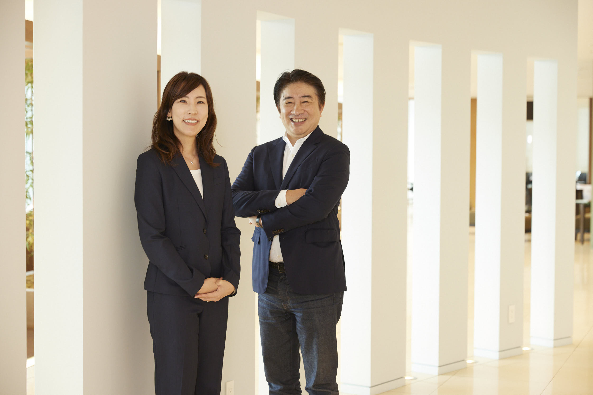 経営者の強い覚悟がDXを加速、失敗を恐れず変革を断行せよ【日本オラクル 渋谷由貴×デジタルシフトウェーブ 鈴木康弘 特別対談1】 | Page 2  of 2 | DXマガジン